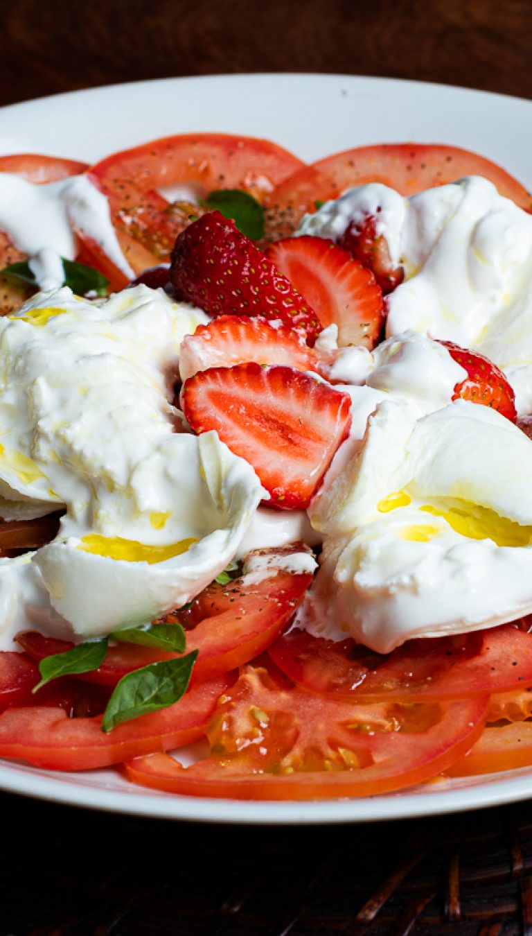 Salada de Burrata Bufalíssima